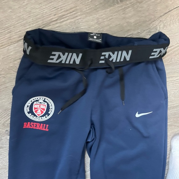 Nike wide leg sweatpants - Picture 4 of 4